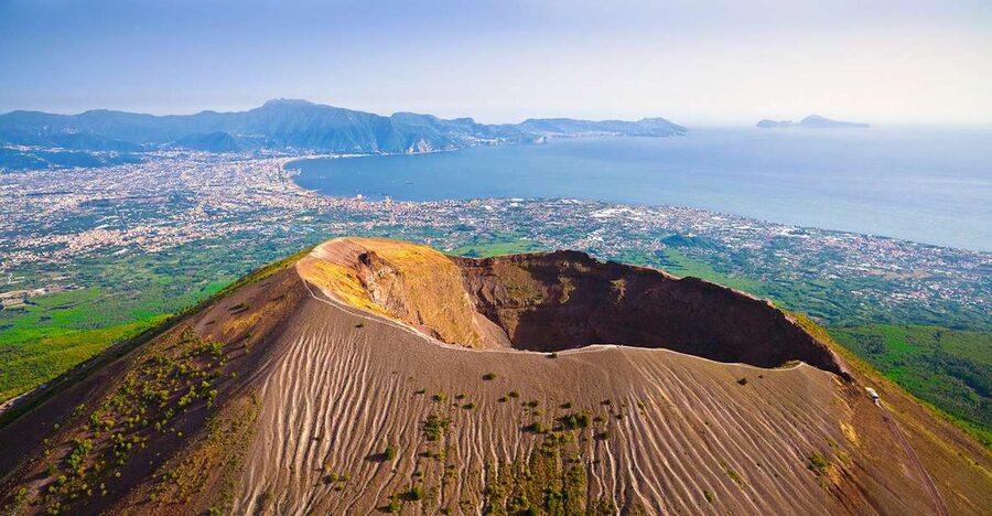 Vesuvius and Herculaneum - Vesuvius National Park: the Great Cone view and the time crunch