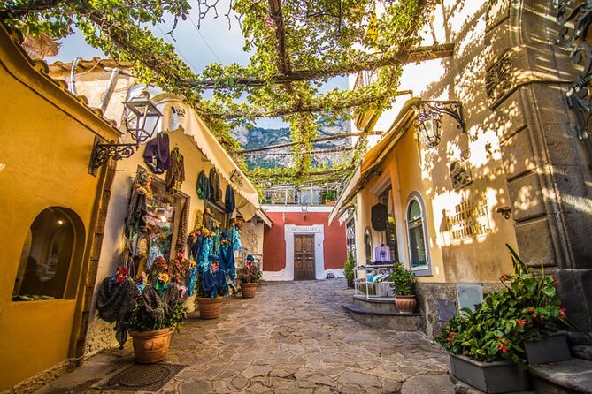 Visit Ravello, Amalfi and Positano from Salerno - Why This Salerno to Amalfi Coast Loop Works