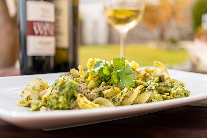 Wine & Food Tasting in Villarena - Who should book this Villarena wine and food tasting
